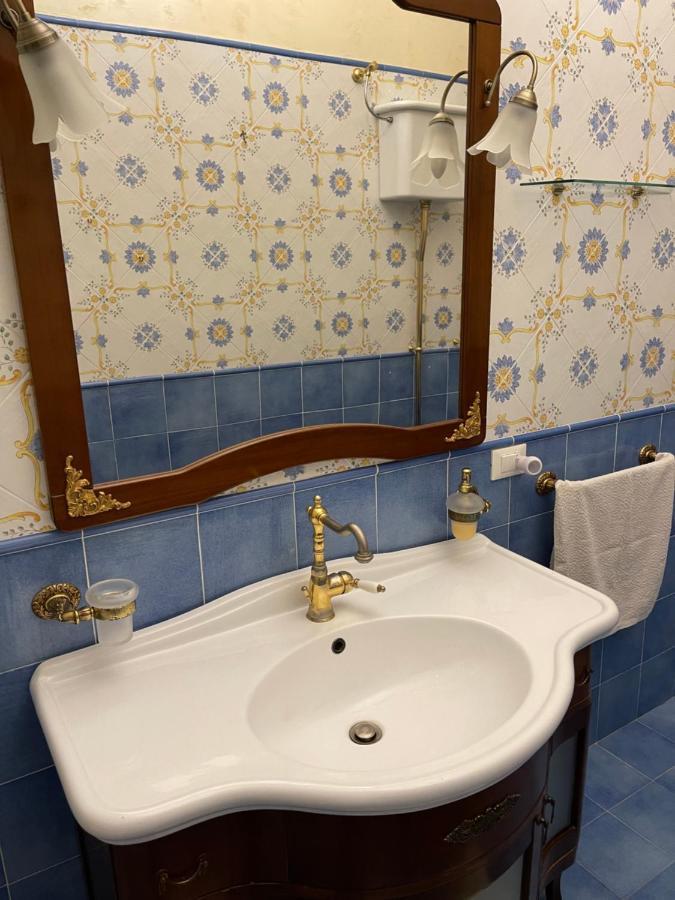 Al Centro Storico Home Napels Buitenkant foto