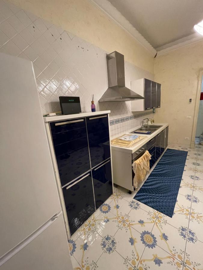 Al Centro Storico Home Napels Buitenkant foto